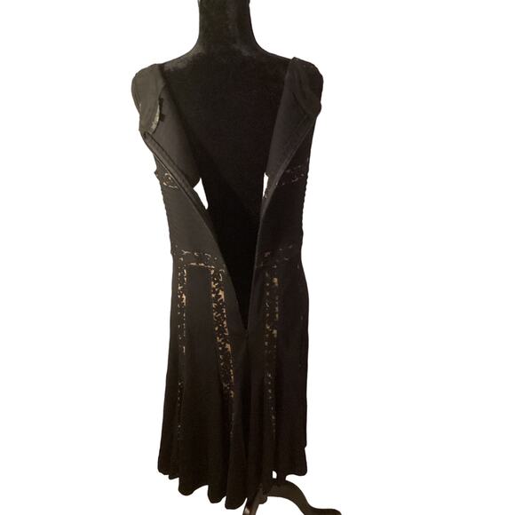 Tadashi Shoji Black lace holiday dress lg - Picture 5 of 6